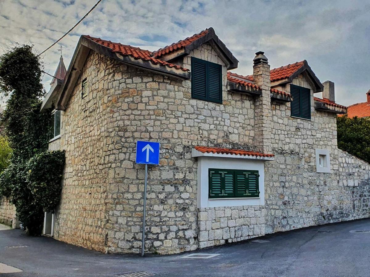 فيلا Promaja Kaštela المظهر الخارجي الصورة
